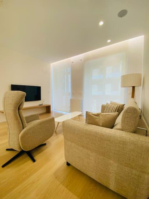 Atseden Apartment Aire Condicionado - Opcion A Parking - 산세바스티안 외부 사진